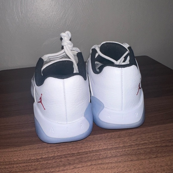 Air Jordan 11 CMFT Low 🔥 - Picture 2 of 5